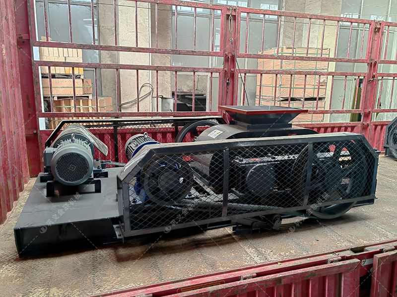 為何越來越多的礦山選擇雙齒輥而非顎式破碎機？這3點很關鍵！